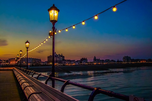 brighton pier night