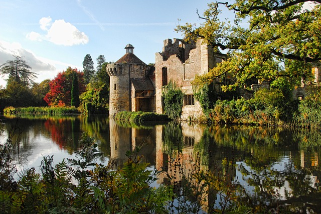 scotney castle castle kent